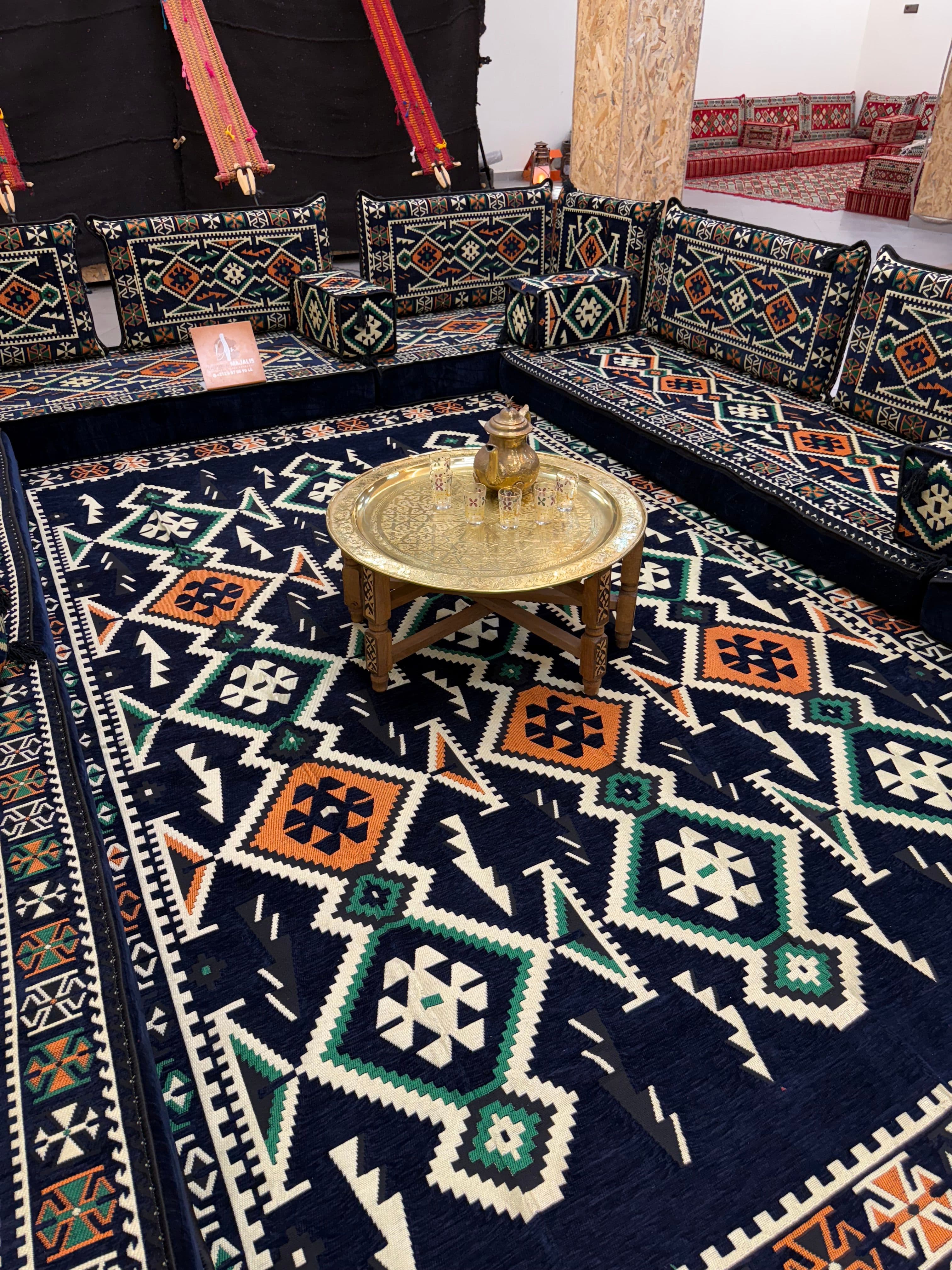 طبلة نحاسية منقوشة يدويا 2