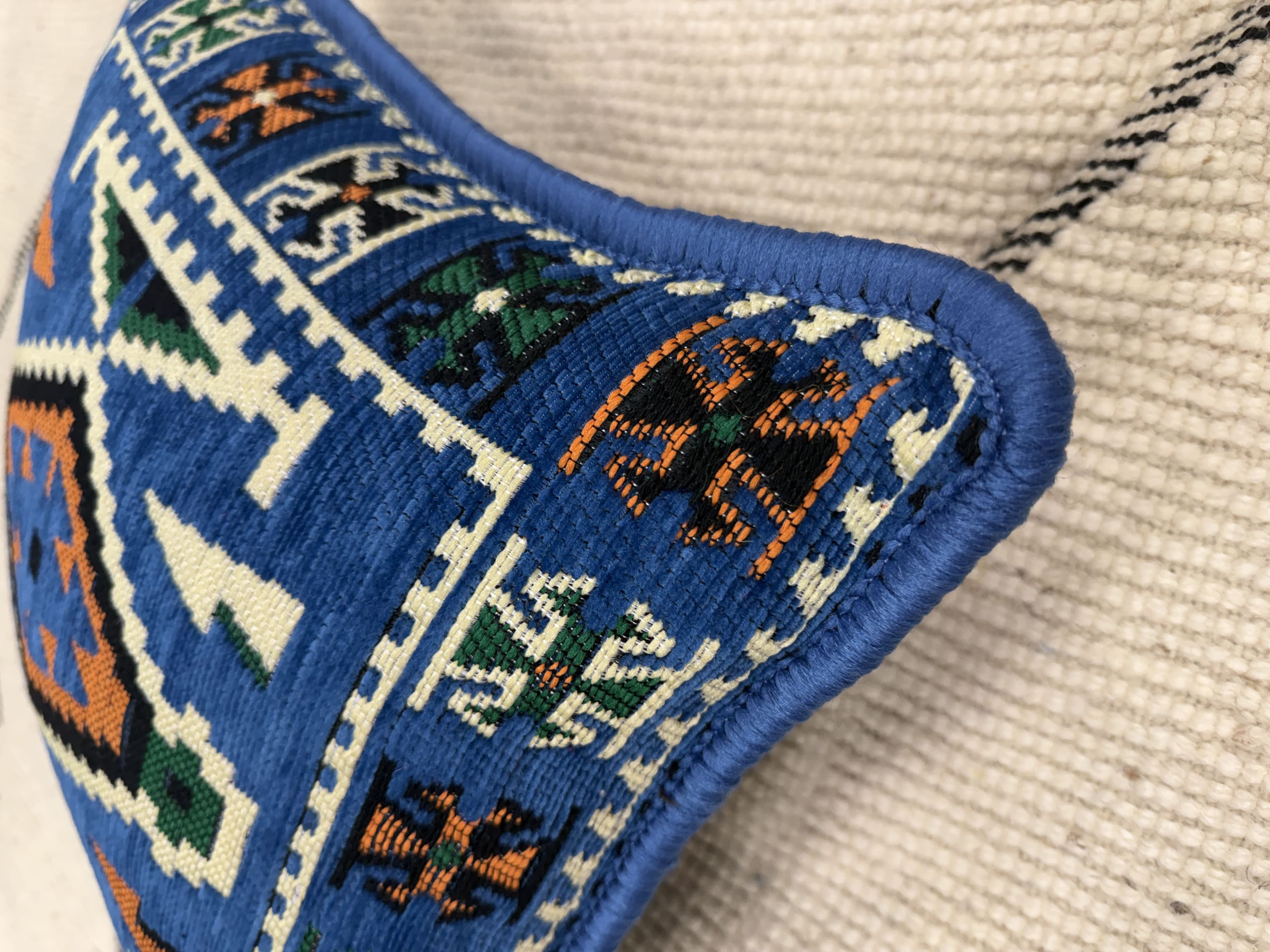 وسادة تقليدية باللون الأزرق-40*40cm 2