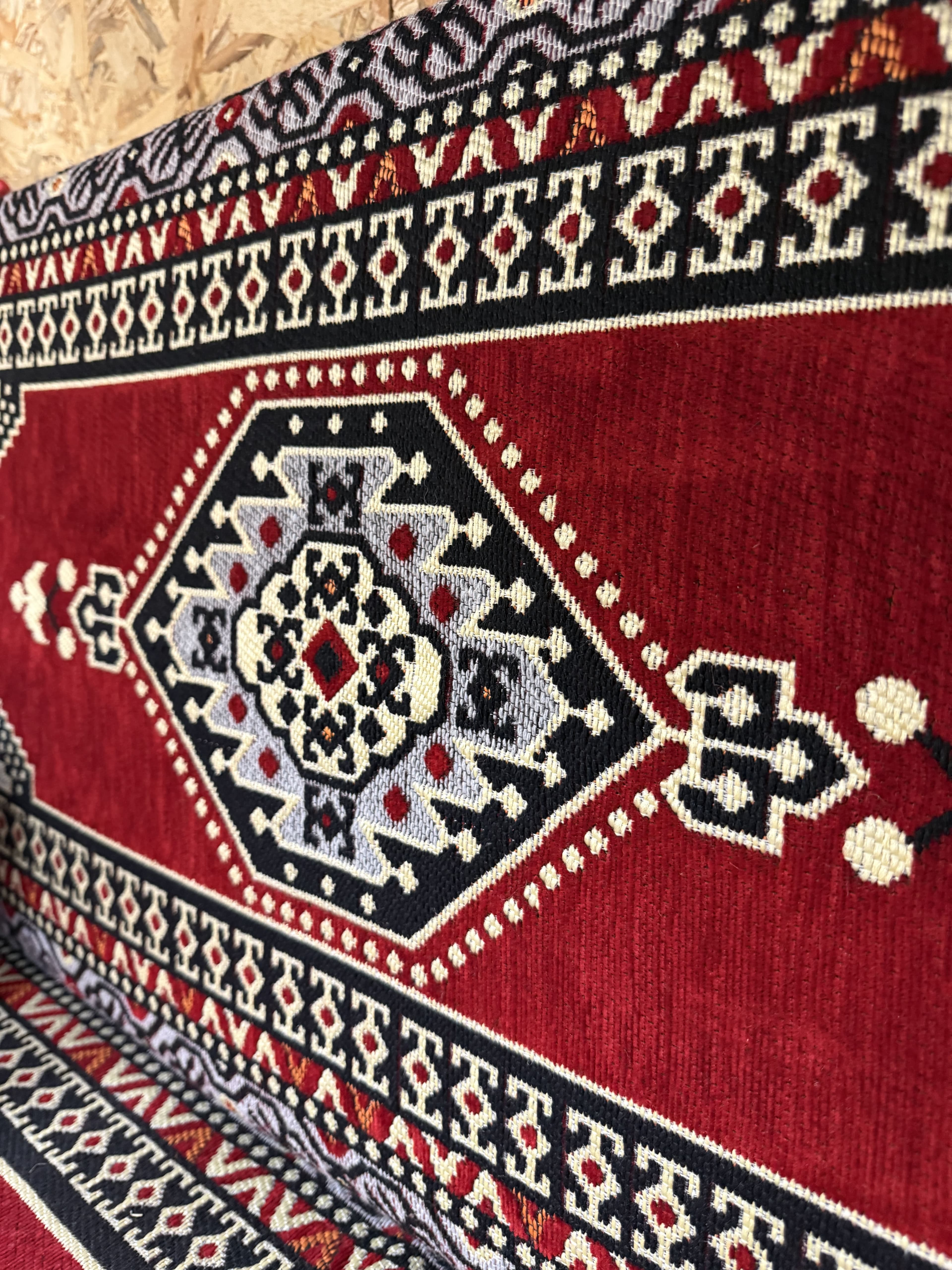 مجلس قراءة تقليدي (95 × 70 × 10 سم) 5